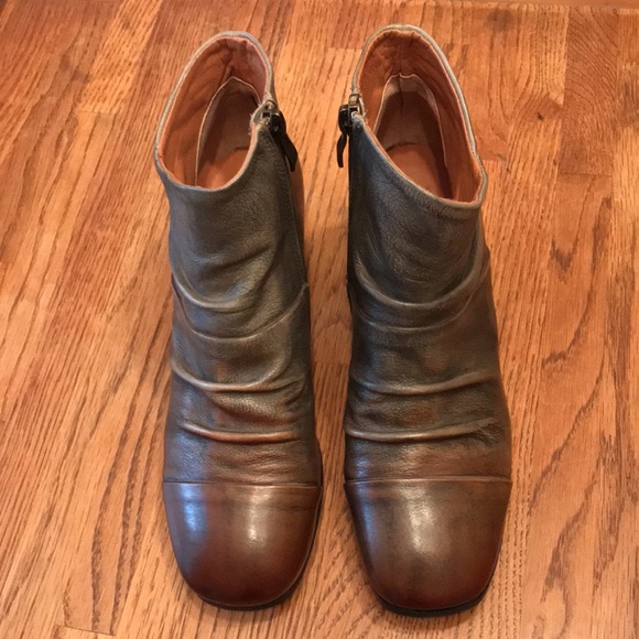 Melani by L'Artiste for Springstep-Size 7 - Picture 5 of 10